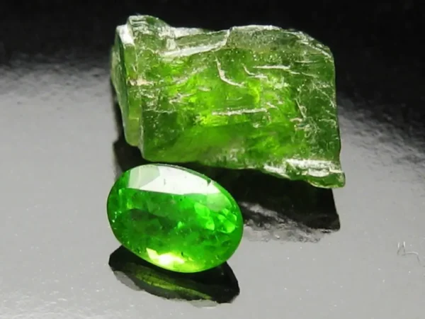 Set Diopside gem 0,38 ct
